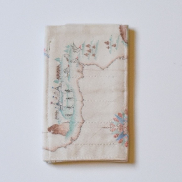 Wallet trifold hand drawn old world map canvas - Picture 2 of 5